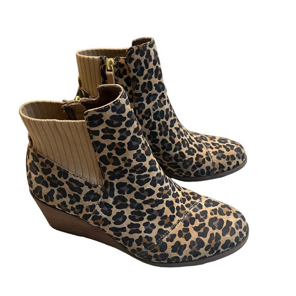 TOMS Sadie Boot in Leopard Print, Sz 8.5 - Picture 5 of 15
